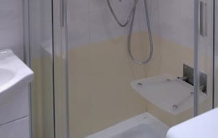 Rekonstrukce koupelny v panelovém domě (2015)